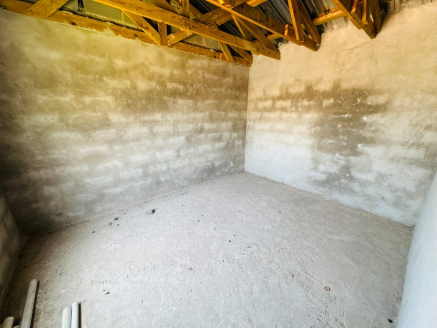 10 Bedroom Property for Sale in Amalinda Eastern Cape